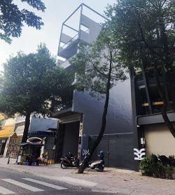 cho thue toa nha mat tien duong truong sa dien tich 5mx25m 4 lau 1 ham gia 120tr th