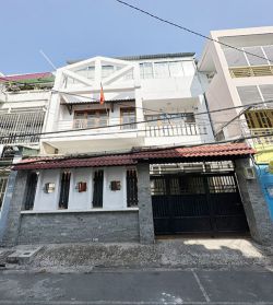 cho thue nha hem xe hoi duong nguyen van thuong d1  dien tich 8mx16m 3 lau gia 43tr th