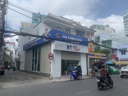 cho thue mat bang 2 mat tien duong nguyen cuu van dien tich 52mx20m gia 70tr th