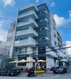 cho thue toa nha 2 mat tien duong vo oanh dien tich 8mx17m 1 ham 5 lau gia 130tr th