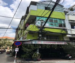 cho thue nha goc nga 4 hem xe hoi dinh bo linh dt 5x18 1tr 3 lau gia  25tr thang