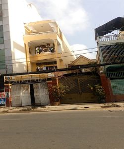 ban nha mat tien duong dao duy anh phuong 9 quan phu nhuan 