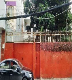 cho thue nha mat tien duong phan chu trinh dien tich 11x25m 2 lau co san  gia 65tr th