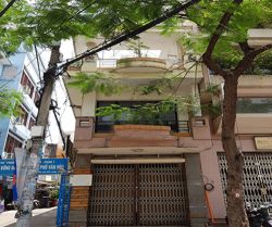 cho thue nha de tham 4mx19m  2 lau  gia 60tr