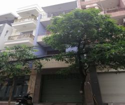 cho thue nha mat tien duong bau cat 1 4x18 m2 2 lau 28 trieu