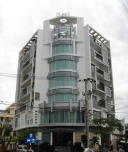 ban toa nha 2 mat tien duong nguyen du phuong ben thanh quan 1