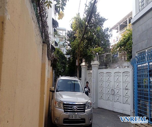 ban nha duong doan thi diem phuong 1 quan phu nhuan