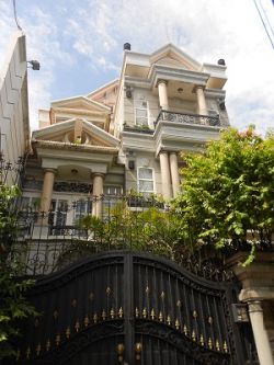 cho thue nha quan phu nhuan  hem duong lam son  gia 2000 usd th