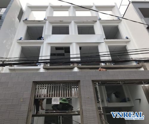 cho thue nha 8x20m ham tret lung 4 lau 200 tr thang bao thue 