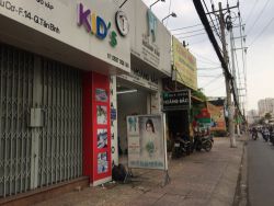 cho thue nha mat bang duong au co 4x12m  20 trieu th