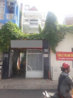 cho thue nha mat tien huynh tinh cua quan 3 dt 5x20 ham tret 2 lau gia 3000 usd  thang 