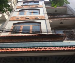 cho thue nha hem xe tai nguyen canh di tan binh