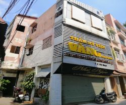cho thue nha hem duong phan dang luu 6x20 m2 2 lau 37 trieu