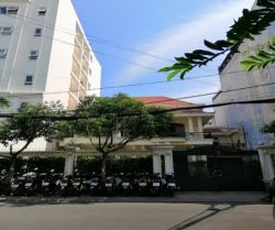 cho thue nha mat tien duong nui thanh 12x27 m2 1 lau 7500 usd