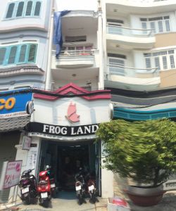 cho thue nha duong d2 ngo gia tri phuong 25 4x22 tret 2 lau 40 trieu 