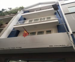 cho thue nha hoa hue 5x8m 1 tret 3 lau 25 tr thang