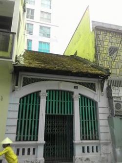 ban nha mat tien duong huynh khuong ninh p dakao q 1 gan cong vien le van tam 44x14m 9 2 ty