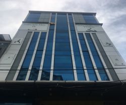 cho thue toa nha duong hoang minh giam 11x20m ham   9 lau gia 17000   thang