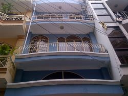 ban nha hxh tranh nhau thoai mai duong ho van hue phuong 9 quan phu nhuan