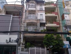 ban nha mat tien duong ho van hue phuong 9 quan phu nhuan