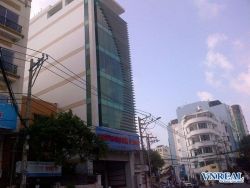 cho thue mat bang quan tan binh duong hoang viet 8x20m 1 ham 1 triet 6 lau