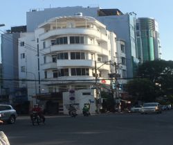  ??cho thue mat bang 2 mt hoang viet phuong 4 quan tan binh tphcm