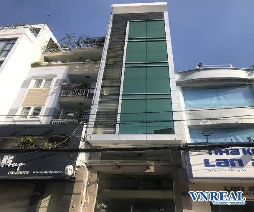 cho thue nha huynh van banh 4x17m tret lung 6 lau