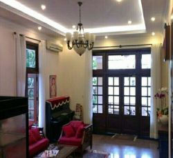 cho thue biet thu mat tien pham dinh toai quan 3