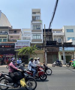 cho thue nha mat tien quan 3 duong cmt8 phuong 5 quan 3 gia 60 trieu