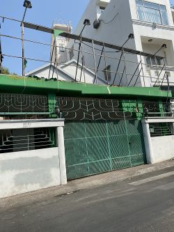 cho thue nha mat tien quan 1 duong cao ba nha phuong nguyen cu trinh quan 1 gia 150 trieu