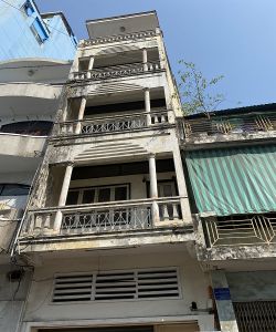 cho thue nha mat tien quan 1 duong cao ba nha phuong nguyen cu trinh quan 1 gia 150 trieu