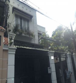 cho thue nha biet thu hem xe tai nguyen huy tuong phuong 6 8 5x14m tret 1 lau 45 trieu