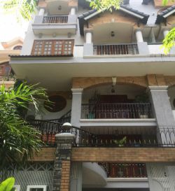 cho thue nha biet thu him lam phuong 2  7x16 ham lung 3 lau 45 trieu 