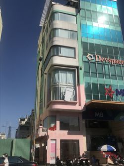 cho thue nha mat tien duong dinh tien hoang quan binh thanh dt 5x12m 60 tr th