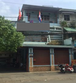 cho thue nha mat tien hoang hoa tham phuong 7  dt 8x20  2 lau 90 trieu 