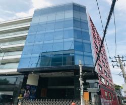 cho thue toa nha hoang hoa tham 10x35m ham 9 tang gia 500 trieu