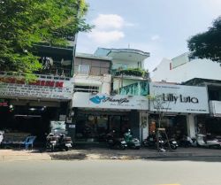 cho thue nha mat tien duong le van sy 4x40m 3 tang gia 70 trieu