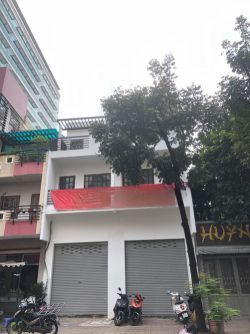 cho thue nha duong nguyen dinh chieu 8m x 17m 1 tret 3 lau 50tr th