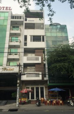 cho thue nha mat tien duong d2 p25 dt 4 2 19 5 lau 70trieu