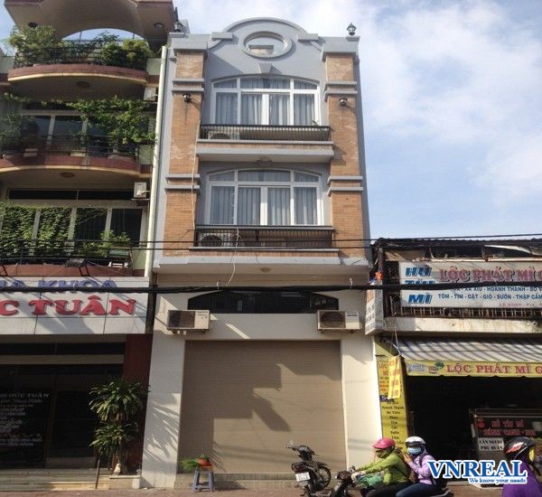 cho thue nha mat tien duong le binh quan tan binh dien tich 4 5x23 gia   70tr