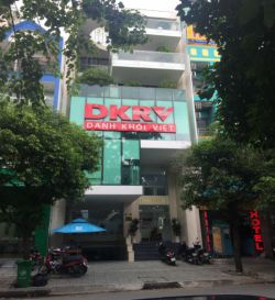 cho thue nha mat tien duong so 1 mieu noi 7 6x18 ham tret 2 lau  150 trieu