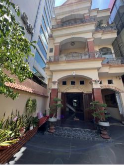 cho thue mat bang hem hai ba trung quan 3 ngang 6x20m tret 1 lau gia 50 trieu 