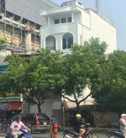 cho thue nha mat tien nguyen van troi phuong 8 6x20 tret 3 lau 100 trieu 