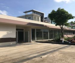 cho thue mat bang mat tien duong luong dinh cua dt  400m2 phu hop lam showroom hoac cf van phong gia  150 tr thang