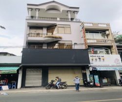 cho thue nha le quang dinh 6x13m 3 lau gia 60 trieu