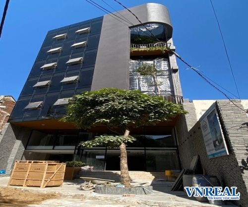 cho thue nha lam son 9 x 26 m ham 7 lau dtsd  1300 m2 16200 usd thang