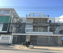 cho thue nha mat tien duong luong dinh cua an phu quan 2 dt  12x22 gia 90tr thang