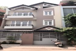 cho thue nha luong dinh cua dt  7x18 gia 35tr co thuong luong