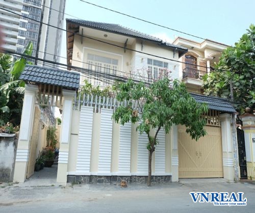 cho thue biet thu thao dien quan 2 dt 12x18 tret   1 lau gia  2200usd thang