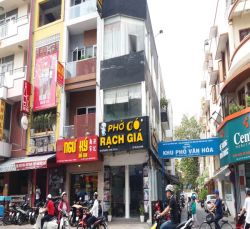 cho thue nha mat tien hai ba trung quan 3